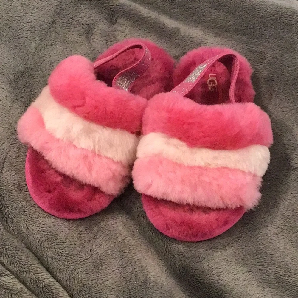 UGG Kids Pink Fuzzy Slide Slippers